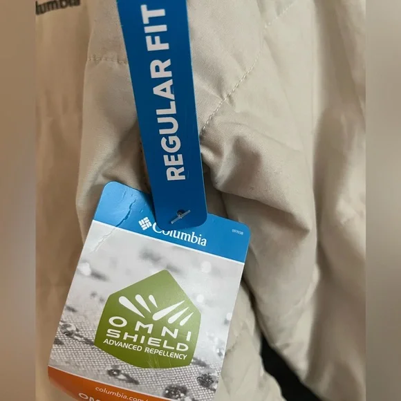 Columbia Chatfield Hill™ II Hooded Quilted Novelty Jacket w/Omni-Shield™ finish - Picture 14 of 16